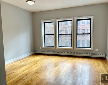 533 West 142 Street - Photo Thumbnail 1