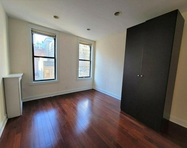 175 Lexington Avenue - Photo Thumbnail 0