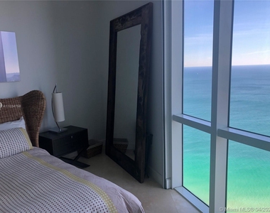 15811 Collins Ave - Photo Thumbnail 15