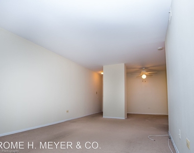 525 W. Deming Place - Photo Thumbnail 16