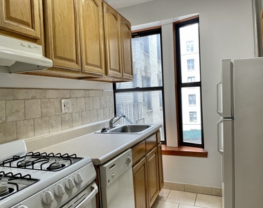 610 West 150th St - Photo Thumbnail 3