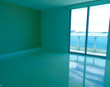 1331 Brickell Bay Dr Apt 1331 - Photo Thumbnail 6