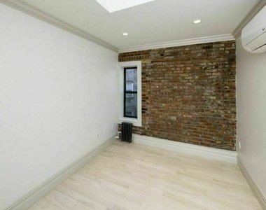 163 West 4th Street - Photo Thumbnail 3