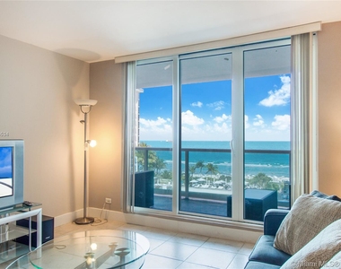 2301 Collins Ave - Photo Thumbnail 11