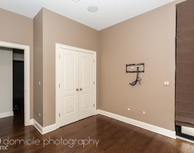 101 W Superior St 606 - Photo Thumbnail 7