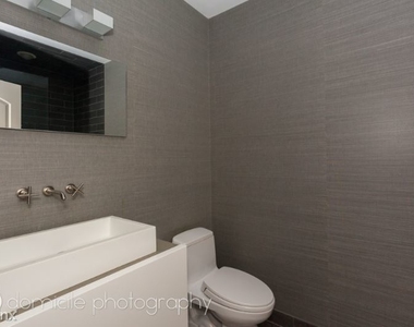 101 W Superior St 606 - Photo Thumbnail 8