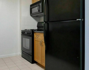 229 Chrystie St - Photo Thumbnail 1