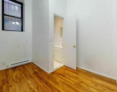 168 Rivington Street - Photo Thumbnail 1