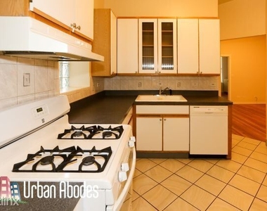 2202 W Belmont Ave 14 - Photo Thumbnail 1