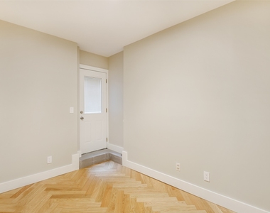 185 Prospect Park West - Photo Thumbnail 3