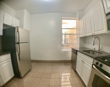 651 West 188th Street - Photo Thumbnail 1