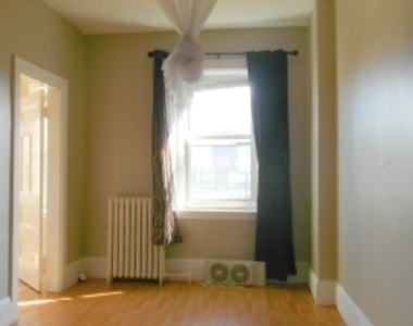 875 Beacon St - Photo Thumbnail 13