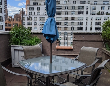 213 East 73rd Street - Photo Thumbnail 6