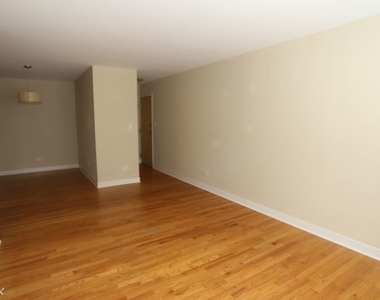 625 W. Wrightwood, Unit 303 - Photo Thumbnail 10