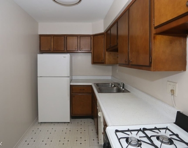 660 W. Wrightwood, Unit 312 - Photo Thumbnail 2