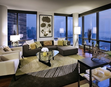 200 West 67th Street - Photo Thumbnail 0