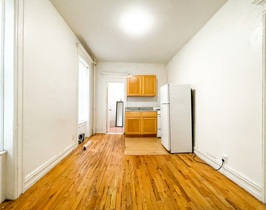 988 Bergen Street - Photo Thumbnail 0