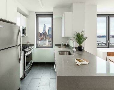 606 West 57th Street - Photo Thumbnail 8