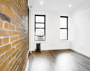 223 Mott Street - Photo Thumbnail 3