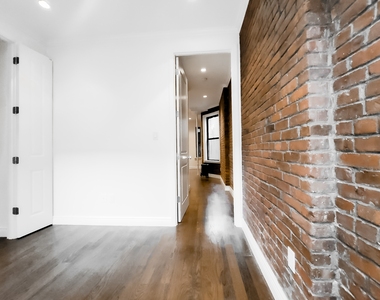 223 Mott Street - Photo Thumbnail 4