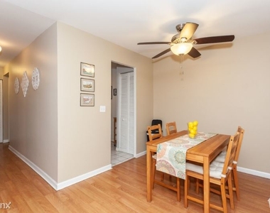 3825 N Pine Grove Ave 302 - Photo Thumbnail 4