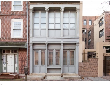 130 Arch St - Photo Thumbnail 14