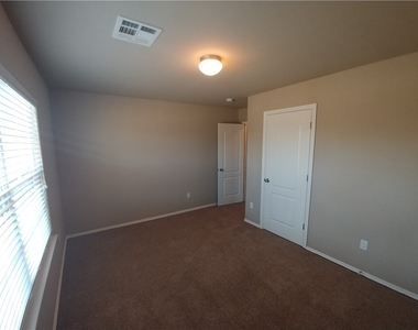 11425 Sw 25th Terrace - Photo Thumbnail 4