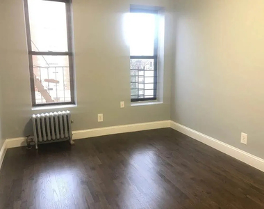 428 East 116th Street - Photo Thumbnail 6