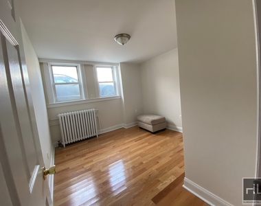 30-64 41 Street - Photo Thumbnail 6