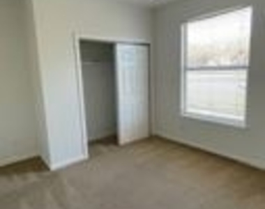 9380 Braun Rd Apt 203 - Photo Thumbnail 10