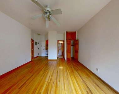 Spacious ,Extra large and bright 1beds for rent  Zest 77th Street  Upper west side Central Park $2390 - Photo Thumbnail 1