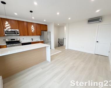 21-17 46th Street - Photo Thumbnail 2