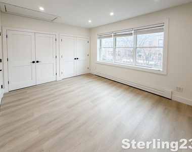 21-17 46th Street - Photo Thumbnail 10