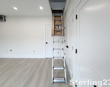21-17 46th Street - Photo Thumbnail 16