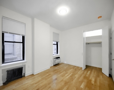 126 East 24th Street - Photo Thumbnail 8