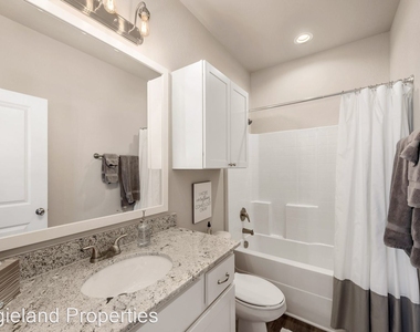 2847 Papa Bear Drive (4-bed Pershing Pointe) - Photo Thumbnail 18