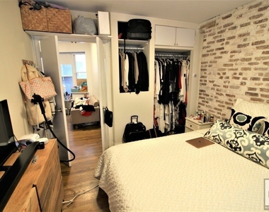 8 Rivington Street - Photo Thumbnail 1