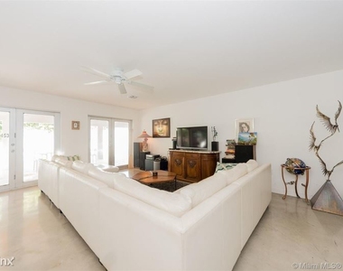 3427 Frow Ave - Photo Thumbnail 5