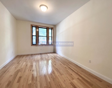 280 Fort Washington Avenue - Photo Thumbnail 1