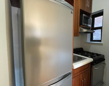 523 East 85th Street - Photo Thumbnail 3