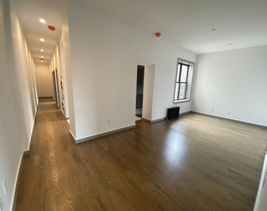 560 West 163rd Street - Photo Thumbnail 4