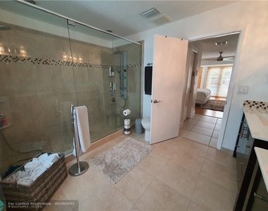 3078 Perriwinkle Cir - Photo Thumbnail 28