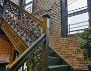 167 Mott Street - Photo Thumbnail 2