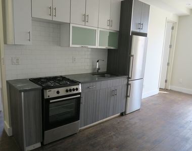 474 Lafayette Avenue - Photo Thumbnail 1