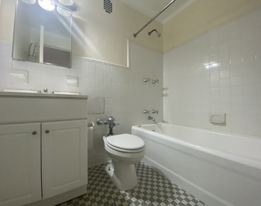 E 57th St - NO FEE - Luxury Building - Photo Thumbnail 8