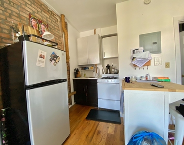 1063 Bergen Street - Photo Thumbnail 4