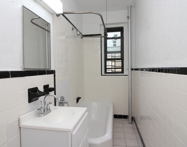 1543 Park Place, Brooklyn, NY 11213 - Photo Thumbnail 2