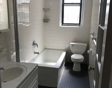 220 West 98th Street - Photo Thumbnail 3