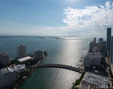 495 Brickell Ave - Photo Thumbnail 47