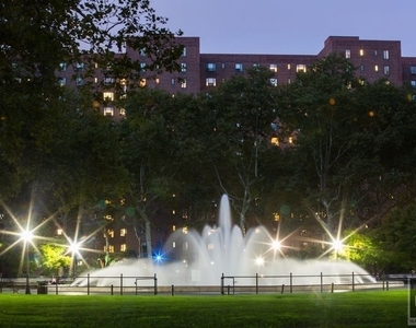 Stuyvesant Oval - Photo Thumbnail 7